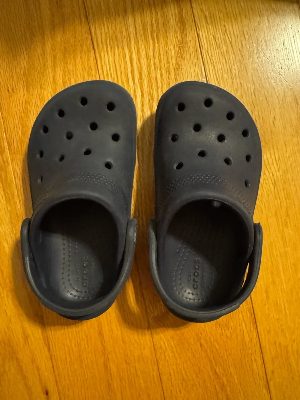 CROCS Kids Classic Clog in dark navy